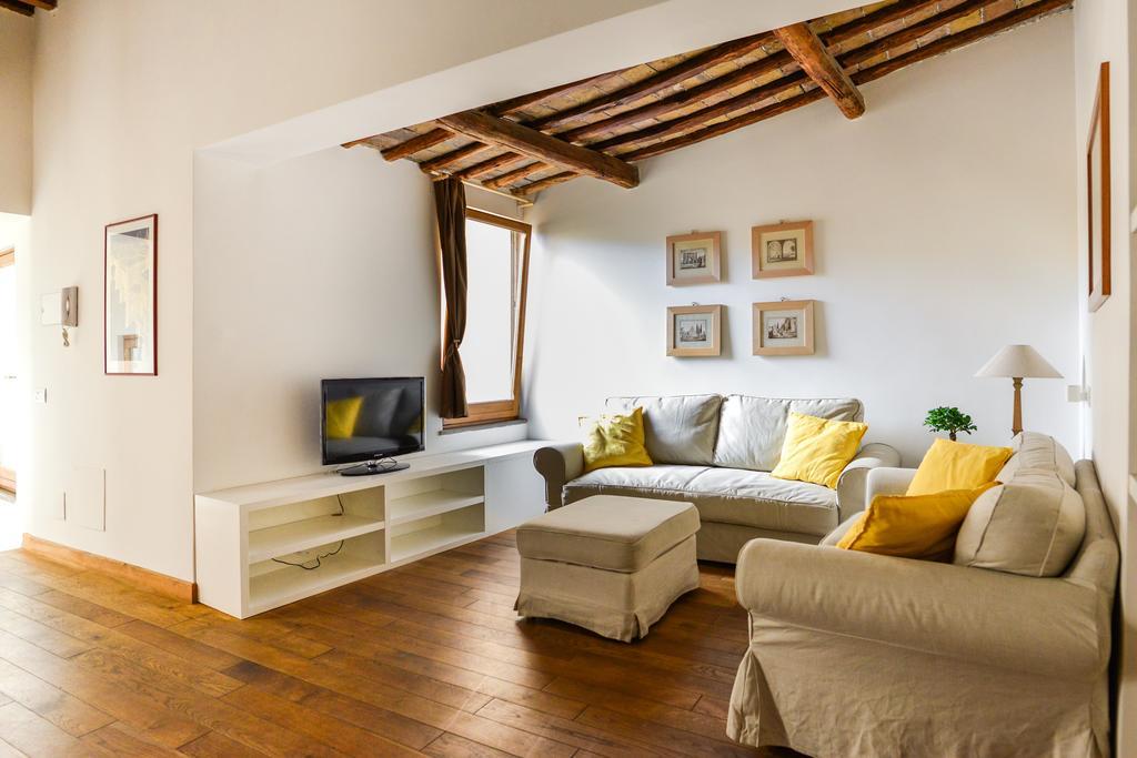 Apartment Monti Roof Terrace Rom